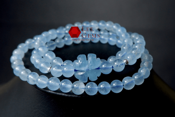 Chuỗi đá Aquamarine xanh tự nhiên