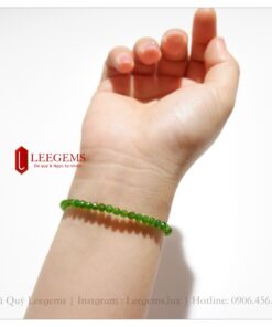 Lách tay đá Diopside nhỏ xinh size 04 li dành cho nữ mệnh Mộc - Hoả - Ảnh 10
