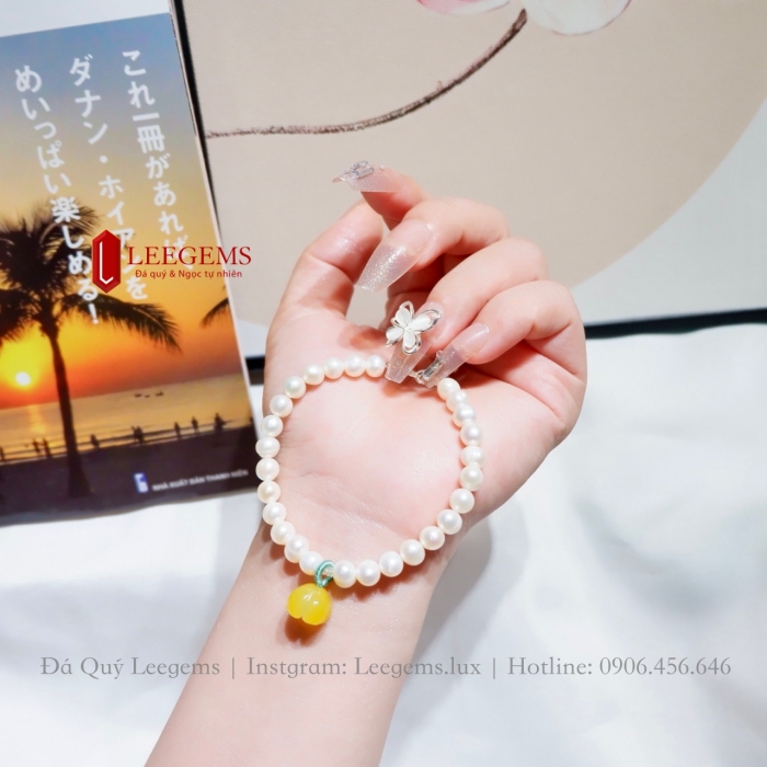 Lắc tay Ngọc trai tự nhiên mix charm hoa hổ phách dành cho nữ không kén mệnh - Ảnh 2
