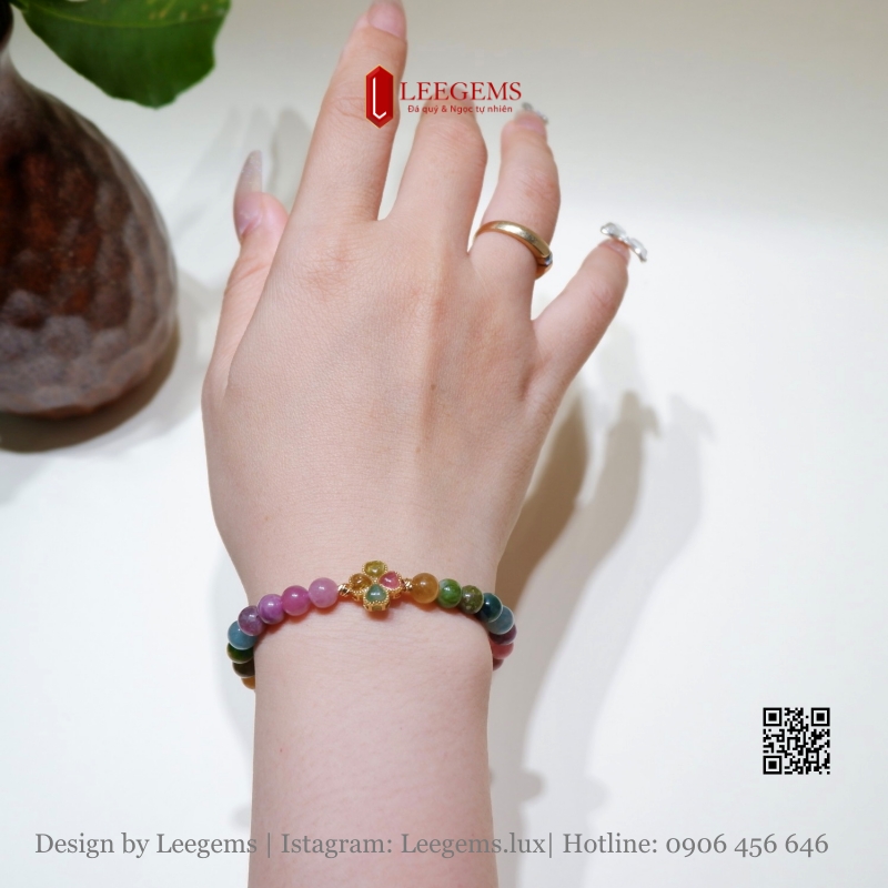 Vòng tay đá Tourmaline đa sắc phối charm xinh xinh size 06 li dành cho nữ tất cả các mệnh - Ảnh 3