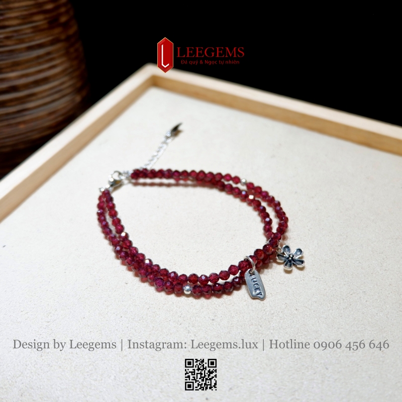 Vòng Tay Đá Garnet Cắt Giác Mix Charm Bạc 925 – Sang Trọng & Quyến Rũ | Leegems - Ảnh 2