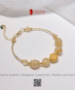 Lắc Tay Thạch Anh Tóc Vàng Mix Charm Hoa Sen Vàng – Sang Trọng & Thanh Lịch Cho Nữ Mệnh Kim, Thổ | Leegems - Ảnh 3