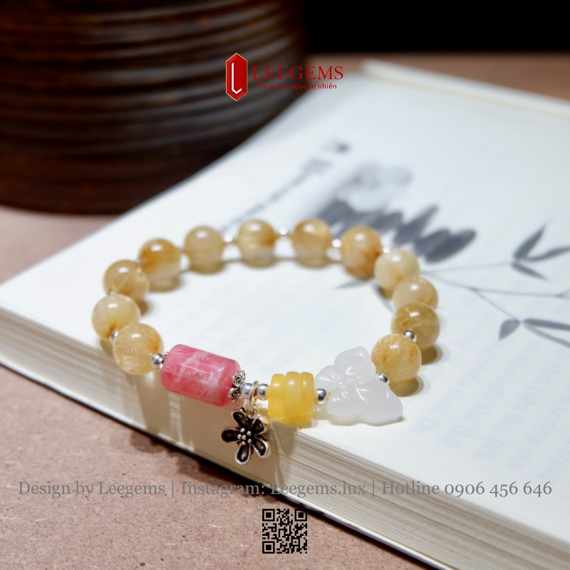 Vòng Tay Thạch Anh Tóc Vàng 9li Mix Bạch Ngọc, Đá Đào Hoa & Charm Bạc – Quyền Quý, May Mắn & Tình Duyên - Ảnh 2