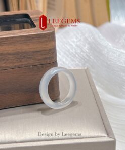 Nhẫn Bạch Nguyệt Quang – Tinh khiết, thanh lịch & hợp mệnh Thủy – Kim I Leegems
