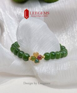 Alternative view of Vòng tay Ngọc Bích tự nhiên 8li mix charm Cỏ 4 Lá – Hợp tất cả mệnh | Leegems